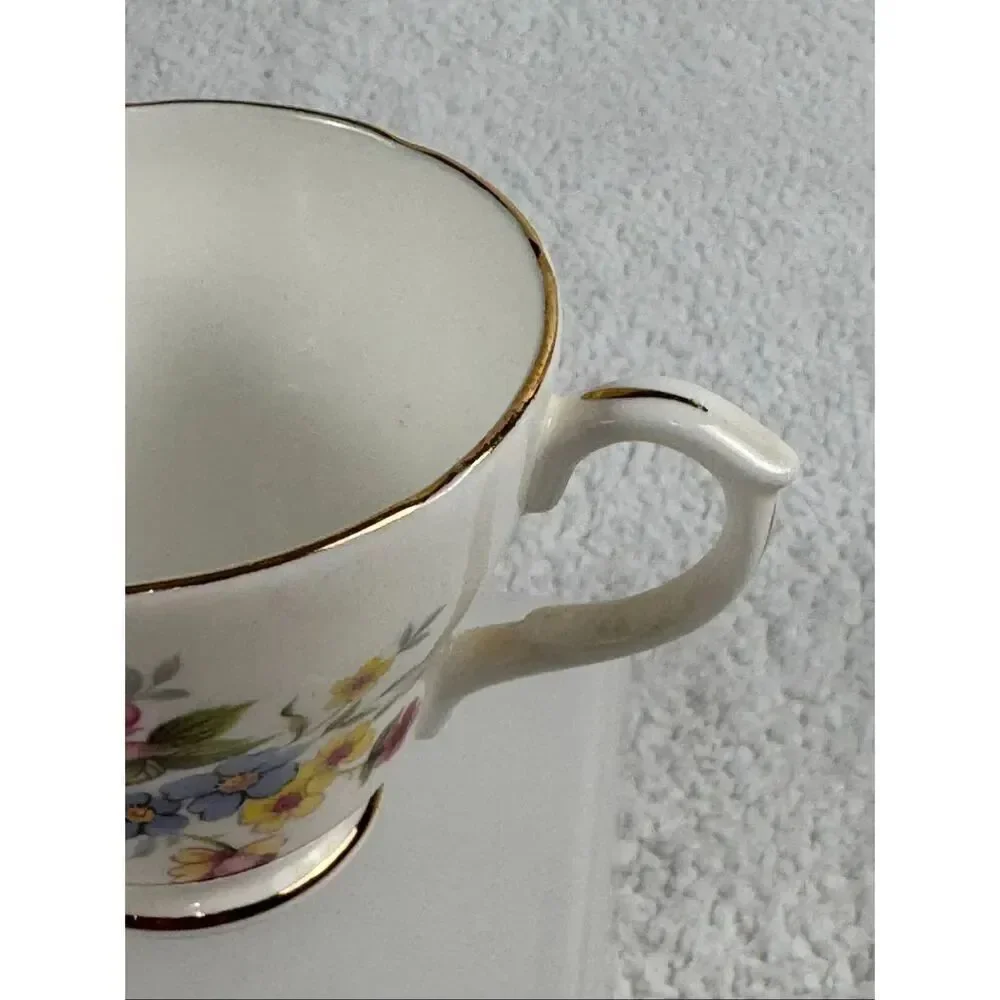 Vintage Duchess Fine Bone China Floral Tea Cup